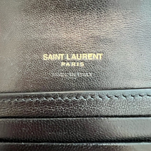 YSL Small Gaby Quilted Leather Envelope Wallet - Picture 4 of 12